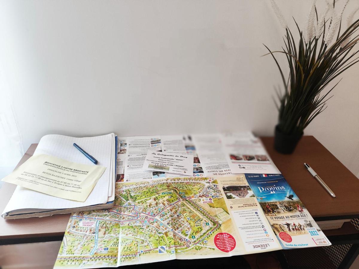 Les Lofts De Provins: Apt 4 Eksteriør bilde
