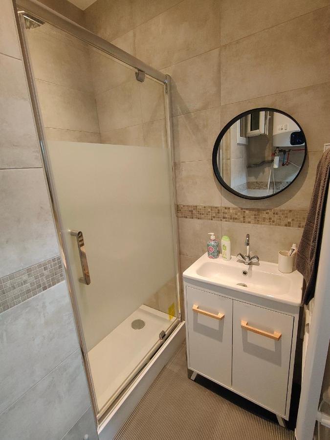 Les Lofts De Provins: Apt 4 Eksteriør bilde